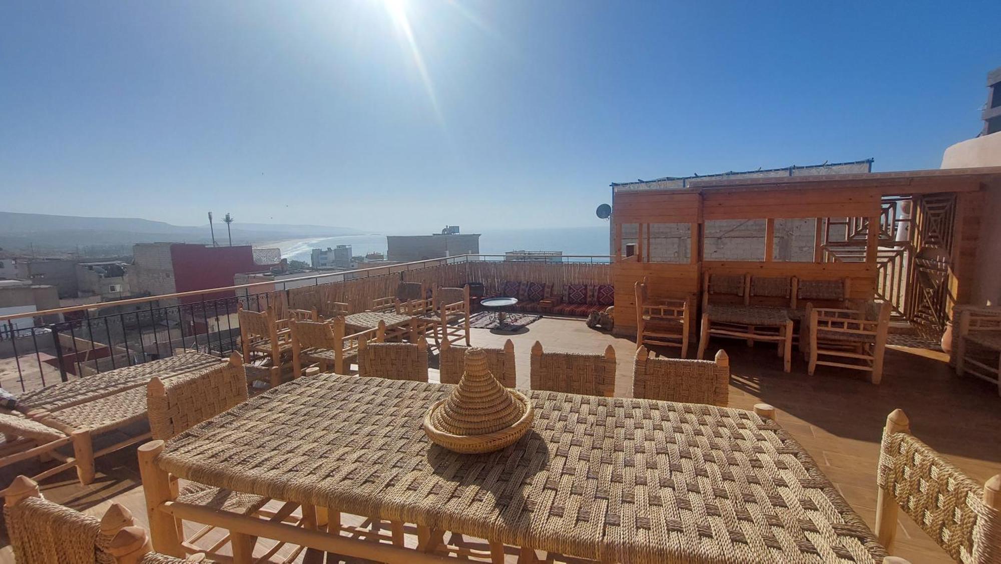 Habibi Hostel 塔哈佐特 外观 照片